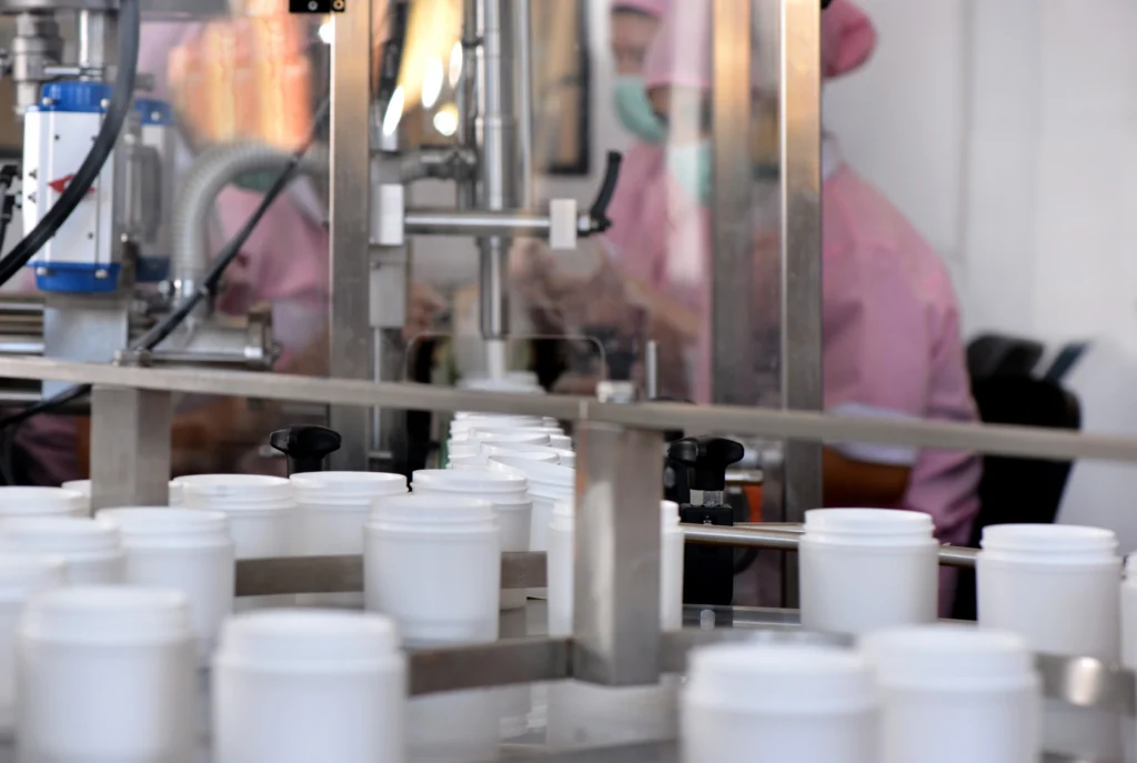 Manual, Semi-Automatic, and Fully Automatic Machine Operations Comparison