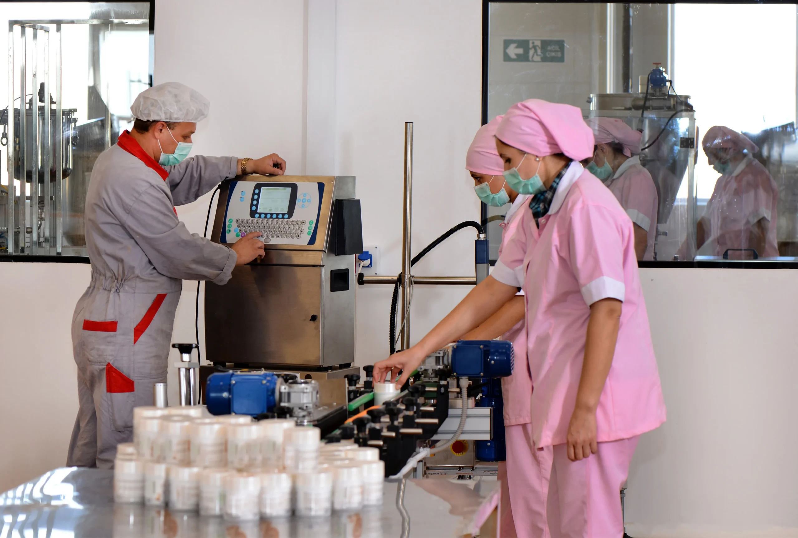 Comprehensive Packaging Solutions for Cosmetic Manufacturers