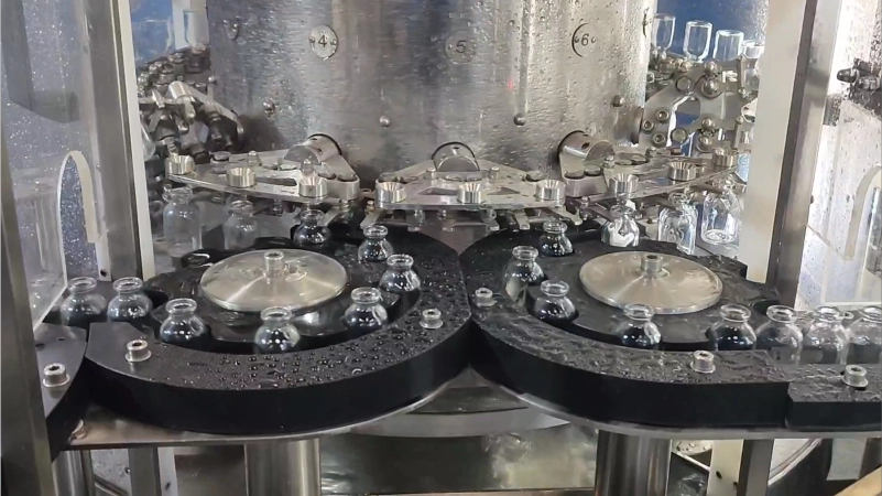 Pharmaceutical glass vial washing and sterilization tunnel
